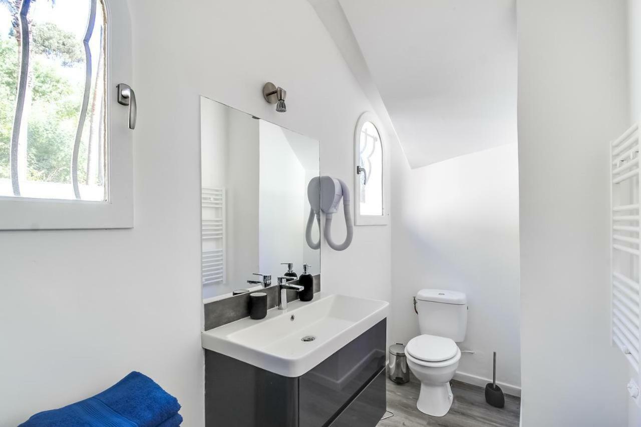 With Beautiful Sea View Holiday home Golfe-Juan